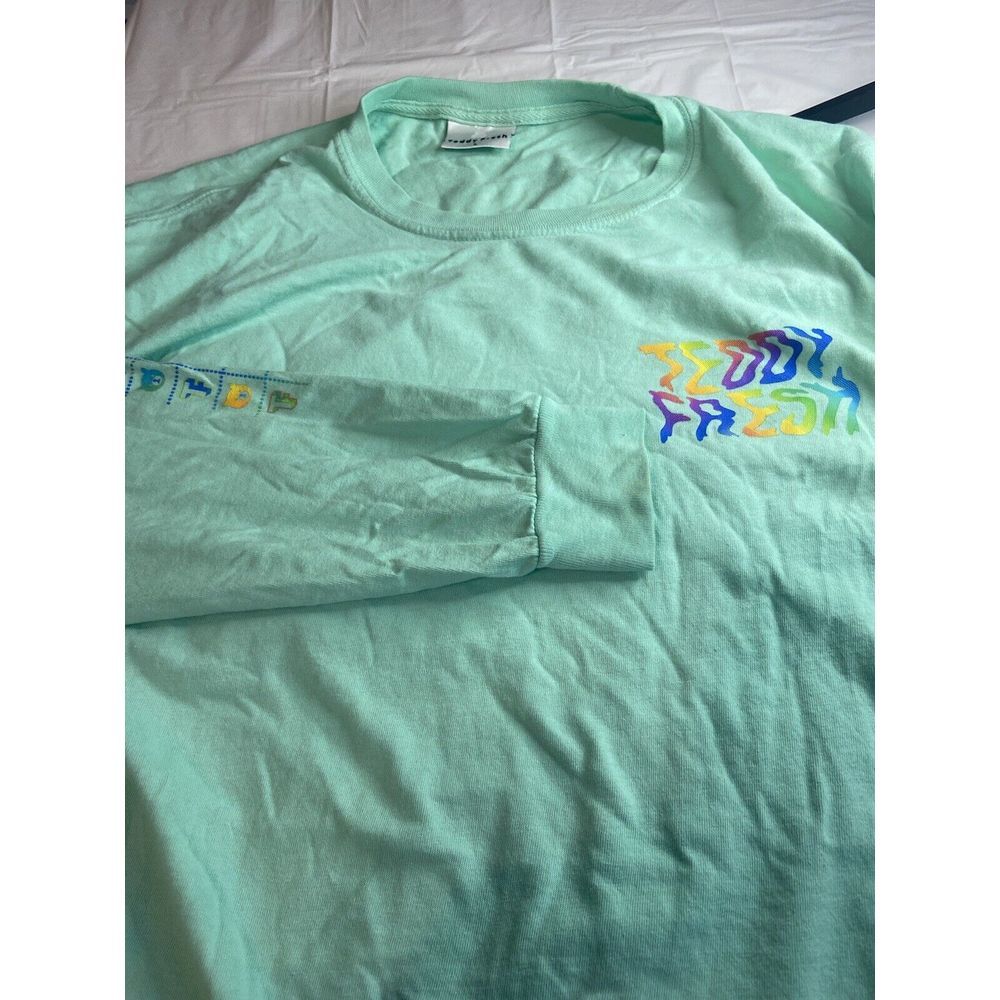 Men's Teddy Fresh Lt Green Long Sleeve T-Shirt- Size L- Mint‎ Condition